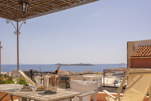 Villamaria Amarylis Outside 4 2157