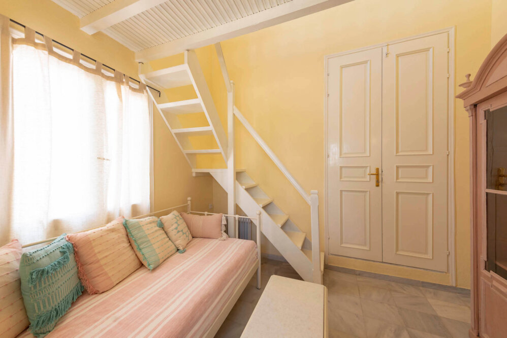 Villamaria Daphne 3 0665