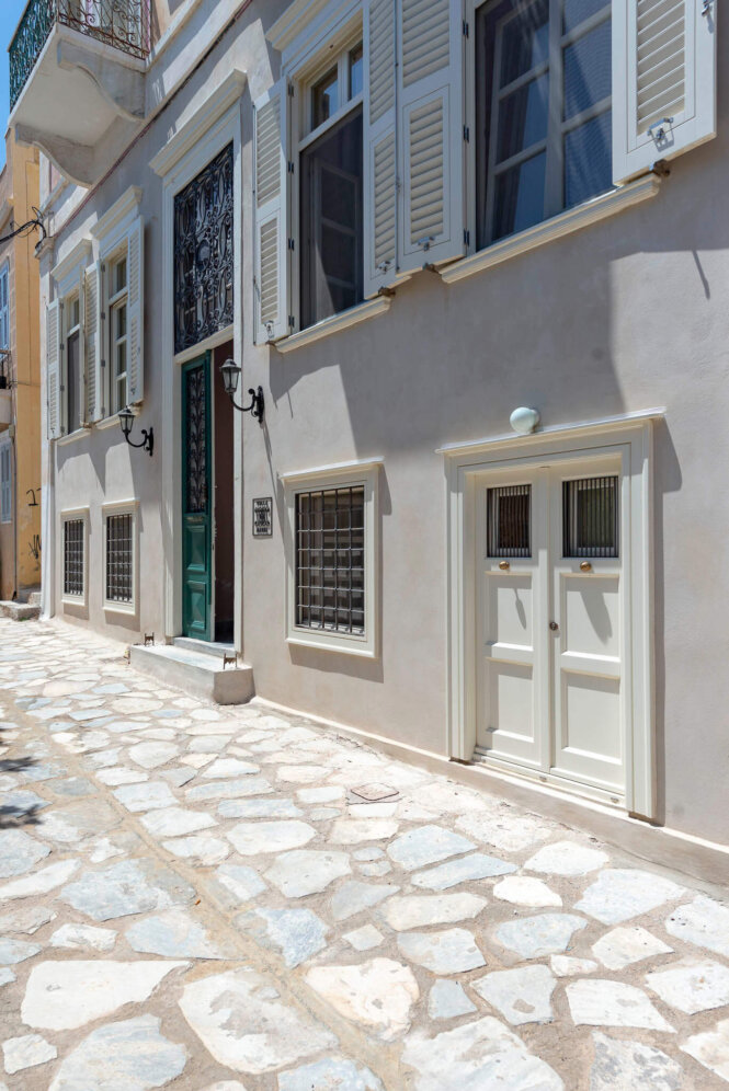 Villamaria Entrance 2 2279