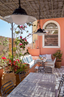 Villamaria Yard 7 2133